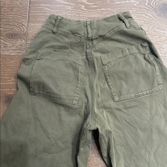 ZARA Green High Waist Cropped Pants – Size XS (US 2) - Picture 5 of 6